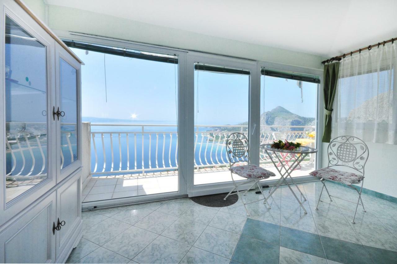 Almissa Apartment โอมิช ภายนอก รูปภาพ